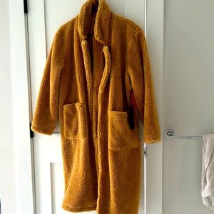 Teddy Coat Ladies size small Carbon 38